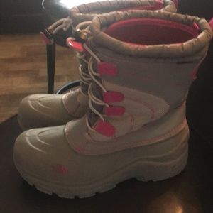 North Face snow boots ⛄️ ❄️